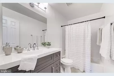 10300 Appalachian Circle #307, Oakton, VA 22124 - Photo 19