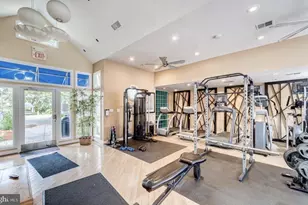 10300 Appalachian Cir, Oakton, VA 22124 - Photo 23