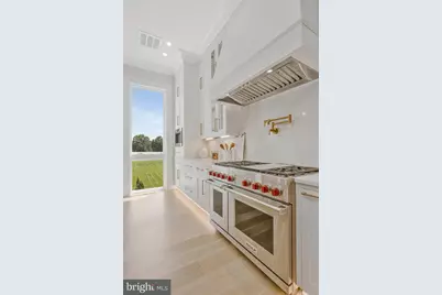 1101 Clover Drive, McLean, VA 22101 - Photo 11