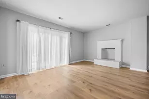 3824 Persimmon Cir, Fairfax, VA 22031 - Photo 7