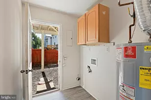 4119 Dawn Valley Ct, Chantilly, VA 20151 - Photo 37