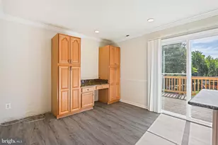 4119 Dawn Valley Ct, Chantilly, VA 20151 - Photo 19