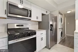 2054 Royal Fern Ct, Reston, VA 20191 - Photo 13