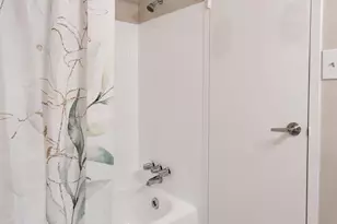 2054 Royal Fern Ct, Reston, VA 20191 - Photo 23