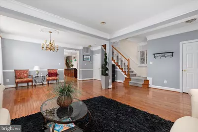 1401 Buena Vista Avenue, McLean, VA 22101 - Photo 5