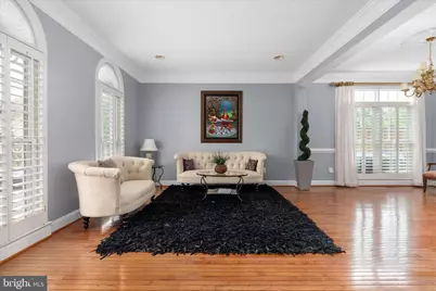 1401 Buena Vista Avenue, McLean, VA 22101 - Photo 3