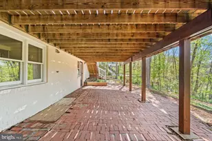 6032 Grove Dr, Alexandria, VA 22307 - Photo 49