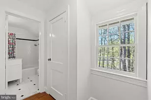 6032 Grove Dr, Alexandria, VA 22307 - Photo 35