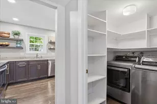 5208 Ruffner Woods Ct, Burke, VA 22015 - Photo 15