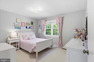 5208 Ruffner Woods Ct, Burke, VA 22015 - Photo 21