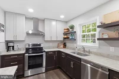 5208 Ruffner Woods Court, Burke, VA 22015 - Photo 11