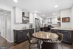 5208 Ruffner Woods Ct, Burke, VA 22015 - Photo 13