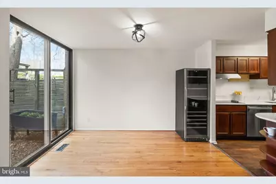 11465 Washington Plaza W, Reston, VA 20190 - Photo 5