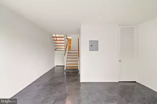 11465 Washington Plaza W, Reston, VA 20190 - Photo 39