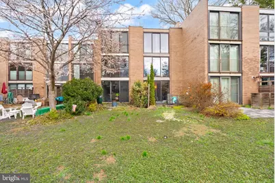 11465 Washington Plaza W, Reston, VA 20190 - Photo 1