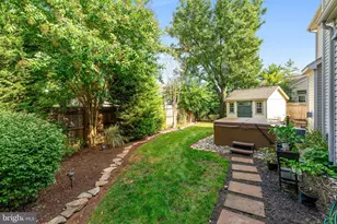 3001 Jeannie Anna Ct, Herndon, VA 20171 - Photo 9