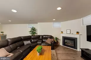 3001 Jeannie Anna Ct, Herndon, VA 20171 - Photo 41