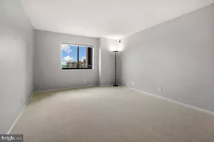 5902 Mt Eagle Dr, Alexandria, VA 22303 - Photo 27