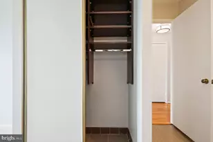 5902 Mt Eagle Dr, Alexandria, VA 22303 - Photo 13