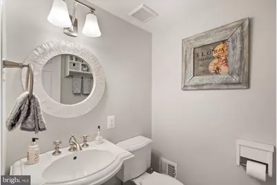 11809 Wayland Street, Oakton, VA 22124 - Photo 57