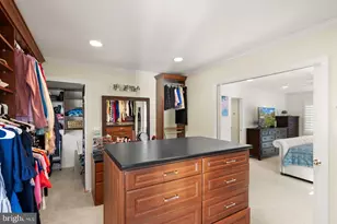 11809 Wayland St, Oakton, VA 22124 - Photo 41