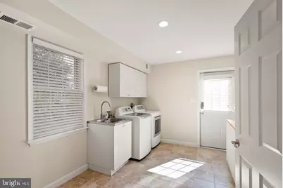 11809 Wayland Street, Oakton, VA 22124 - Photo 53