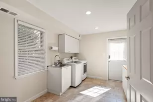 11809 Wayland St, Oakton, VA 22124 - Photo 53