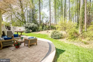 9380 Colbert Ct, Fairfax, VA 22032 - Photo 9