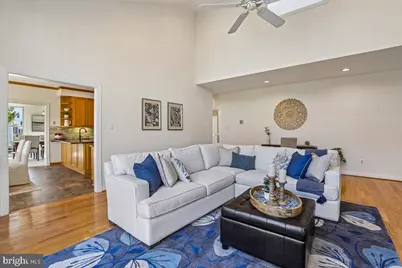 12015 Hamden Court, Oakton, VA 22124 - Photo 11