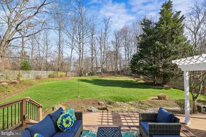 12015 Hamden Court, Oakton, VA 22124 - Photo 5