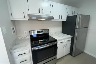 2300 Pimmit Dr, Falls Church, VA 22043 - Photo 11