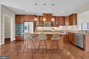 6267 Summit Point Ct, Alexandria, VA 22310 - Photo 3