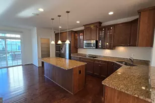 6267 Summit Point Ct, Alexandria, VA 22310 - Photo 5