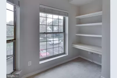 3906 Penderview Drive #724, Fairfax, VA 22033 - Photo 9