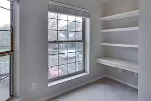 3906 Penderview Dr, Fairfax, VA 22033 - Photo 9