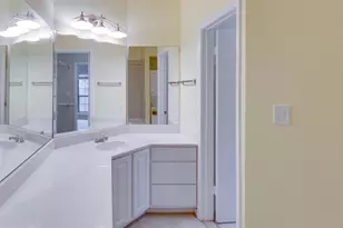 3906 Penderview Dr, Fairfax, VA 22033 - Photo 17