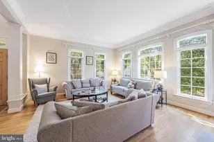 7405 Old Maple Square, McLean, VA 22102 - Photo 15