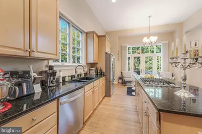 7405 Old Maple Sq, McLean, VA 22102 - Photo 33