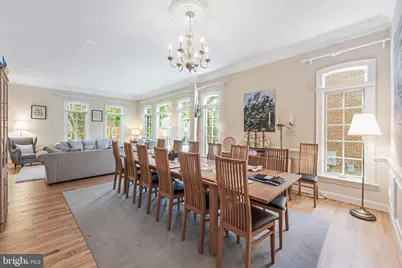 7405 Old Maple Sq, McLean, VA 22102 - Photo 21