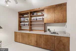 2184 Pond View Ct, Reston, VA 20191 - Photo 31