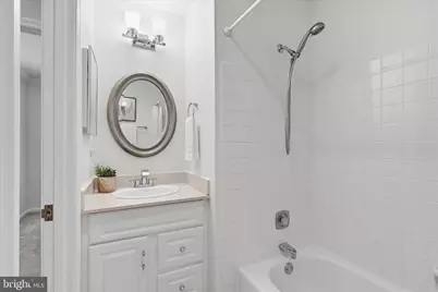 2184 Pond View Court, Reston, VA 20191 - Photo 7