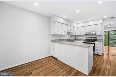 2009 Headlands Circle, Reston, VA 20191 - Photo 9