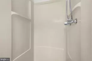 2009 Headlands Cir, Reston, VA 20191 - Photo 19