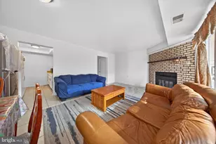 2108 Mager Dr, Herndon, VA 20170 - Photo 9