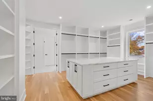 7209 Sipes Ln, Annandale, VA 22003 - Photo 27