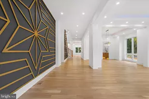 7209 Sipes Ln, Annandale, VA 22003 - Photo 3