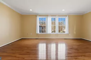 14445 Salisbury Plain Ct, Centreville, VA 20120 - Photo 5