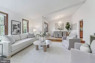 1807 Abbey Glen, Vienna, VA 22182 - Photo 9