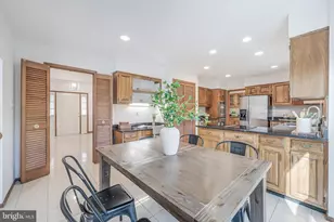 1807 Abbey Glen, Vienna, VA 22182 - Photo 21