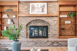 1807 Abbey Glen, Vienna, VA 22182 - Photo 37